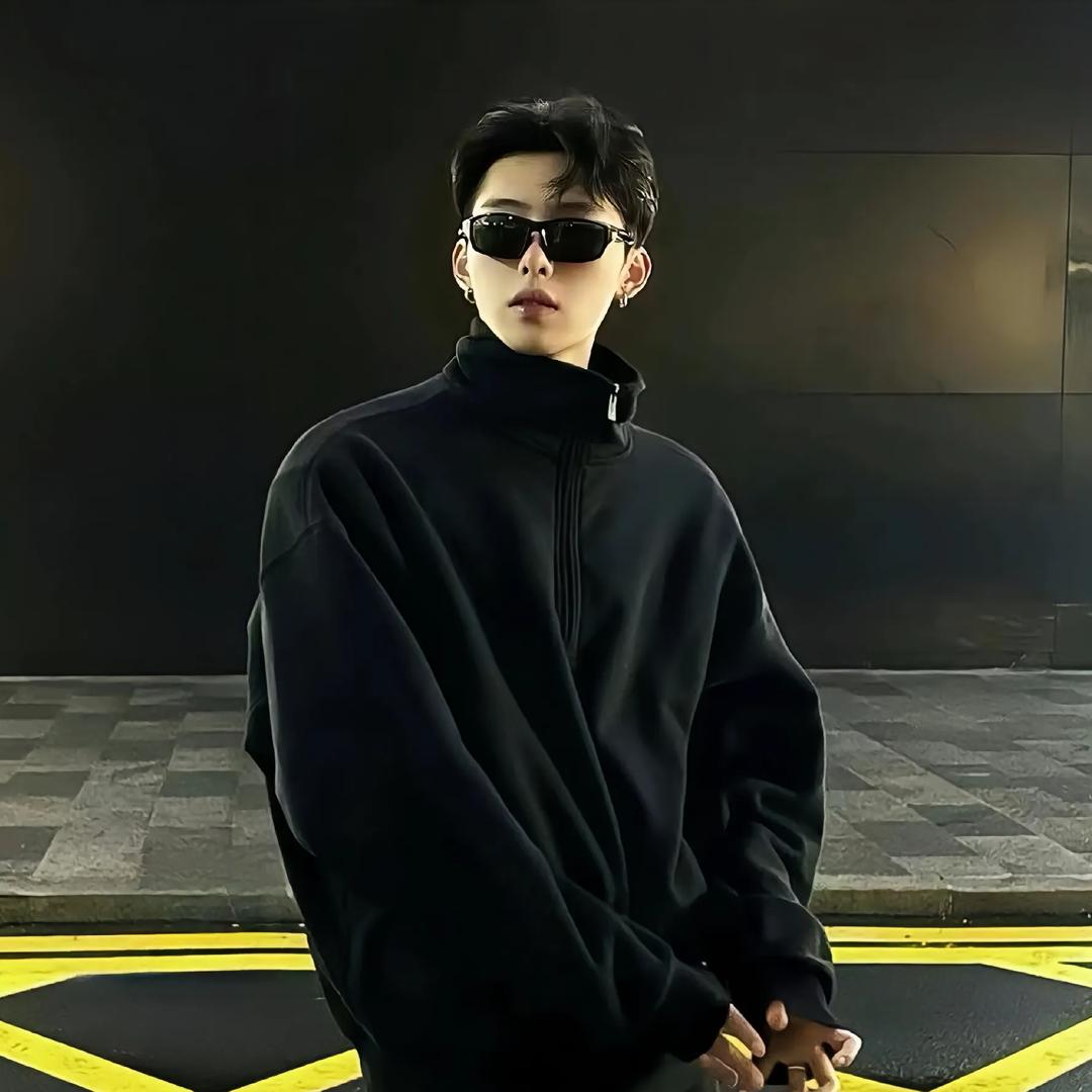 昆明新亚洲 品牌夜店  艾丽斯 阿南