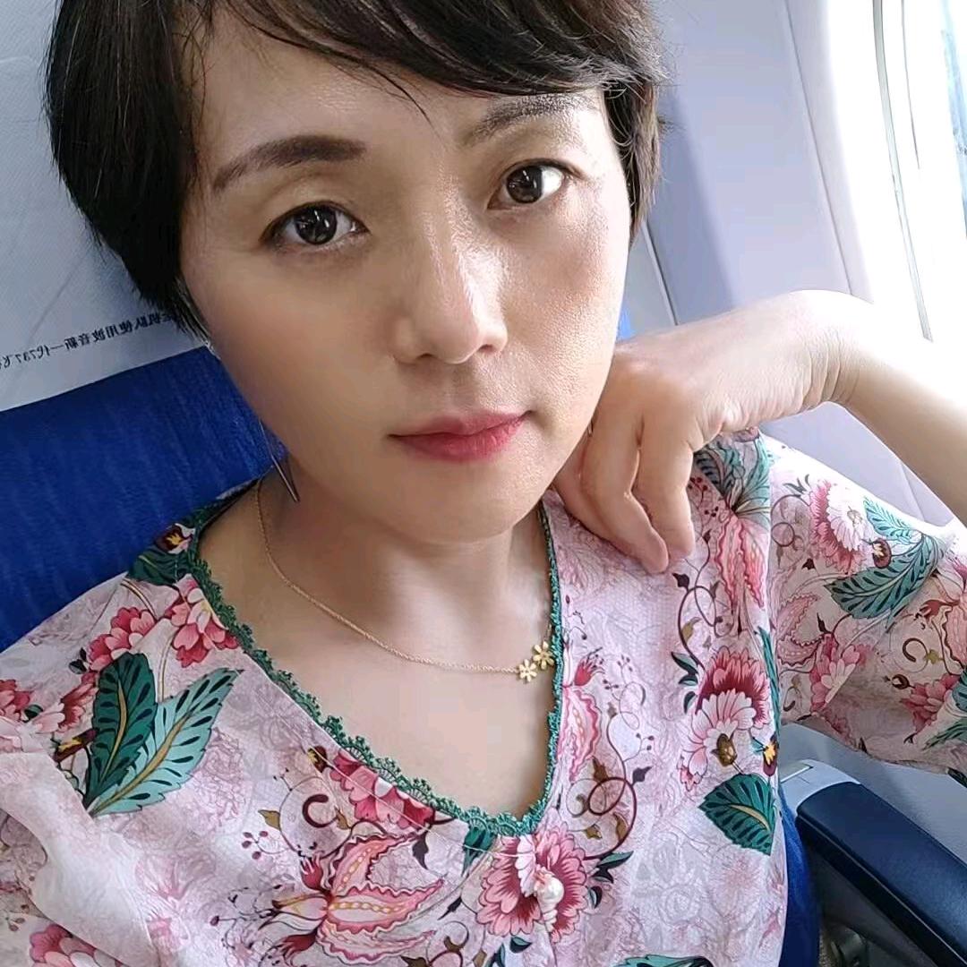 励志小琴吖
