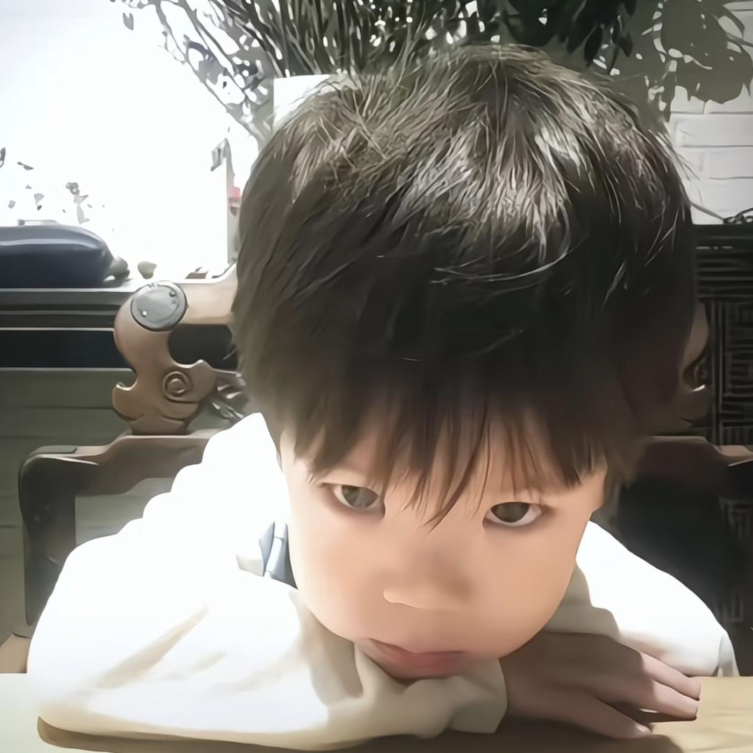 哥太帅了别太爱了(๑°3°๑)