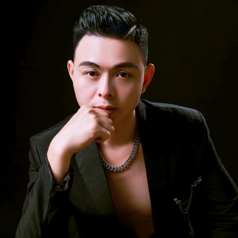 深圳西乡·艺丰烫染发型设计（桃源居店）