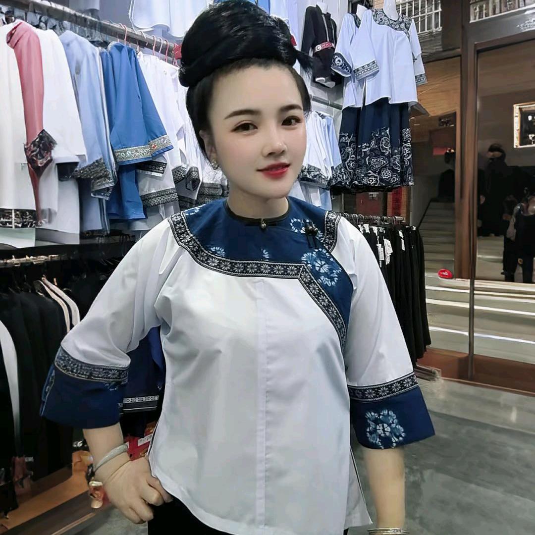 榕江欣欣民族服装店
