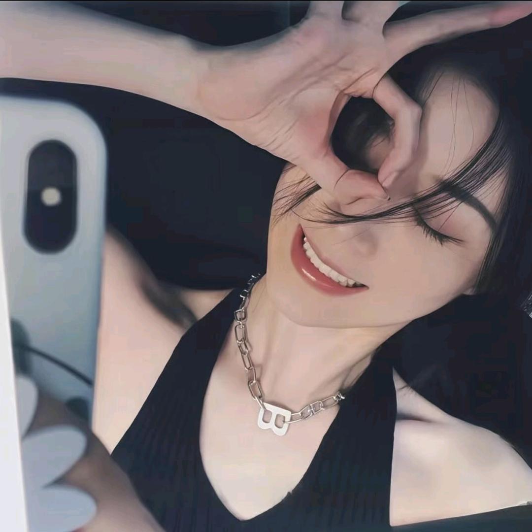 薇薇💄
