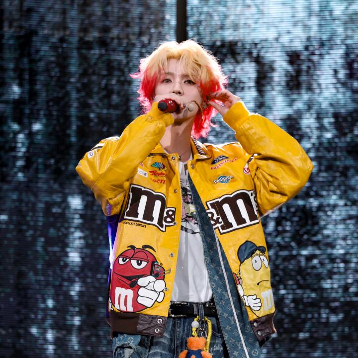 爱弹贝斯的芦苇