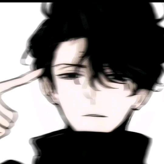 月。。。。