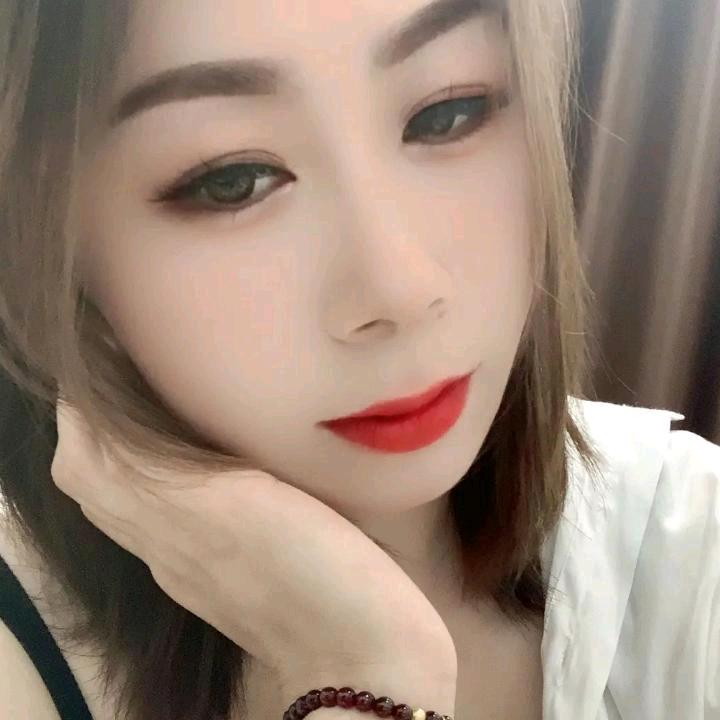小小💋💋