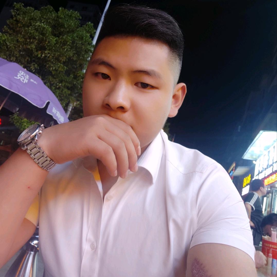 一凡喝醉了