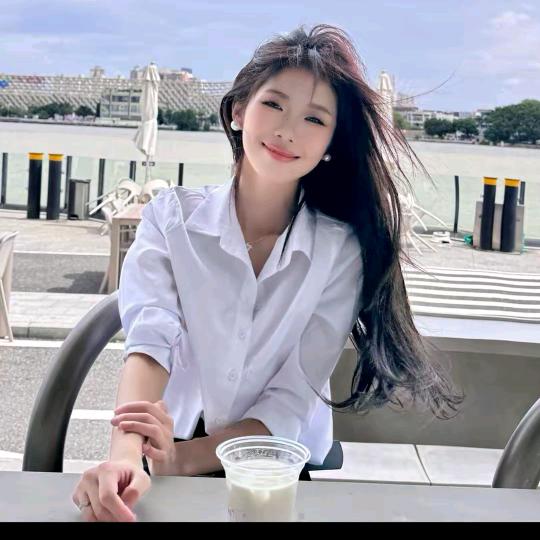 尹千金 （私服穿搭）