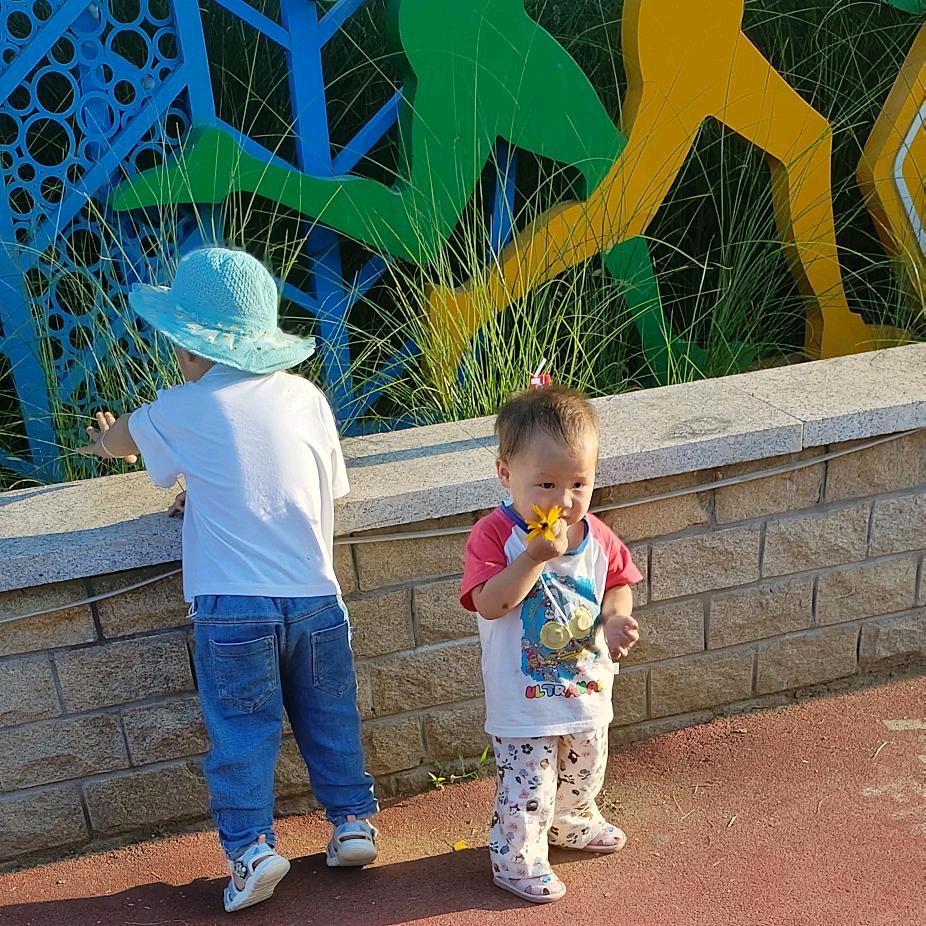 锡诺宝贝👨‍👩‍👧‍👦