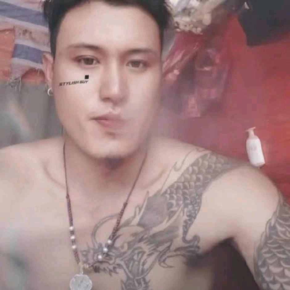 🦋এ᭄不爱💔就别互相࿐ᩚ折磨