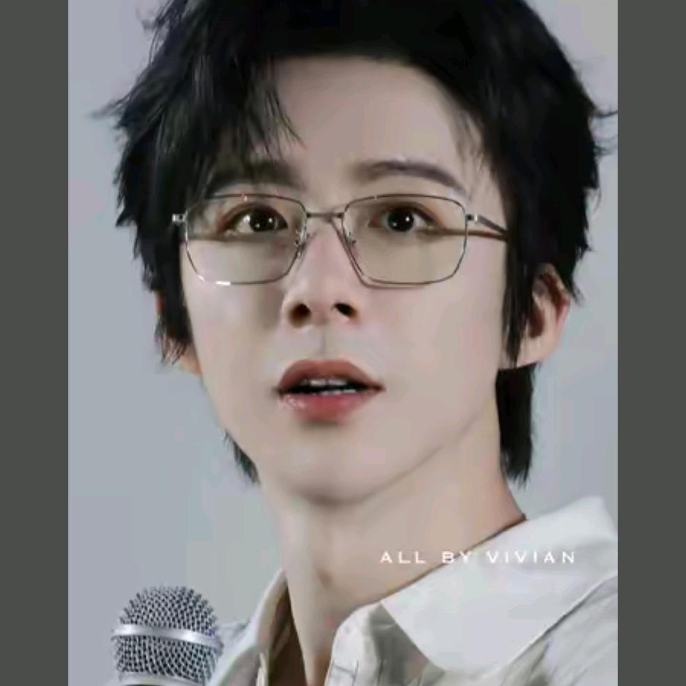 一曲一场叹，一生为一人