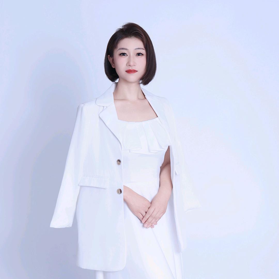 樊文花美肤护理-小敏