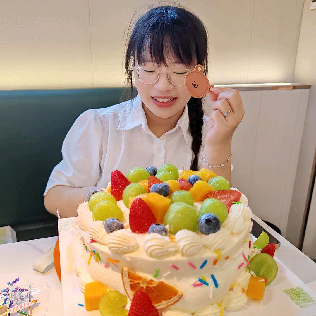👸李秋秋👸