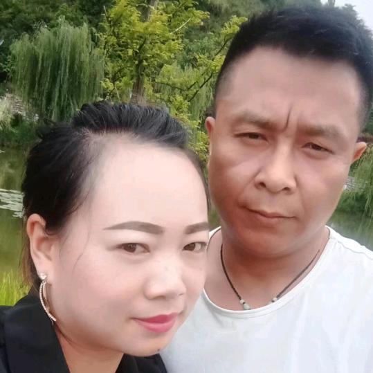 花椒树下谈恋爱。