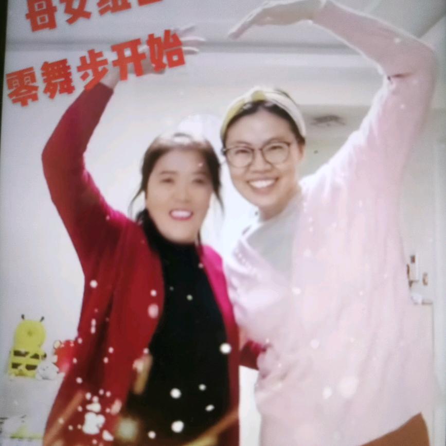 思念无期 😭我的女儿 😭😭😭