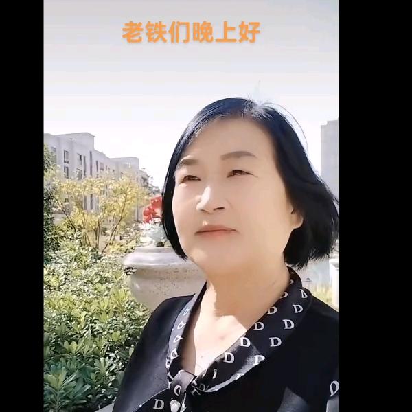 钱串子零食铺