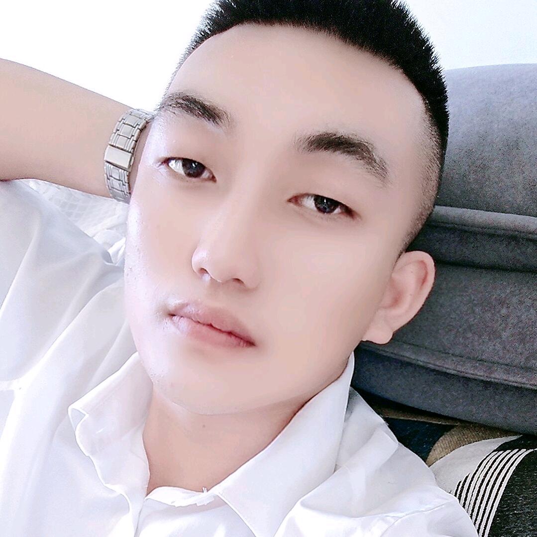 单身小男孩