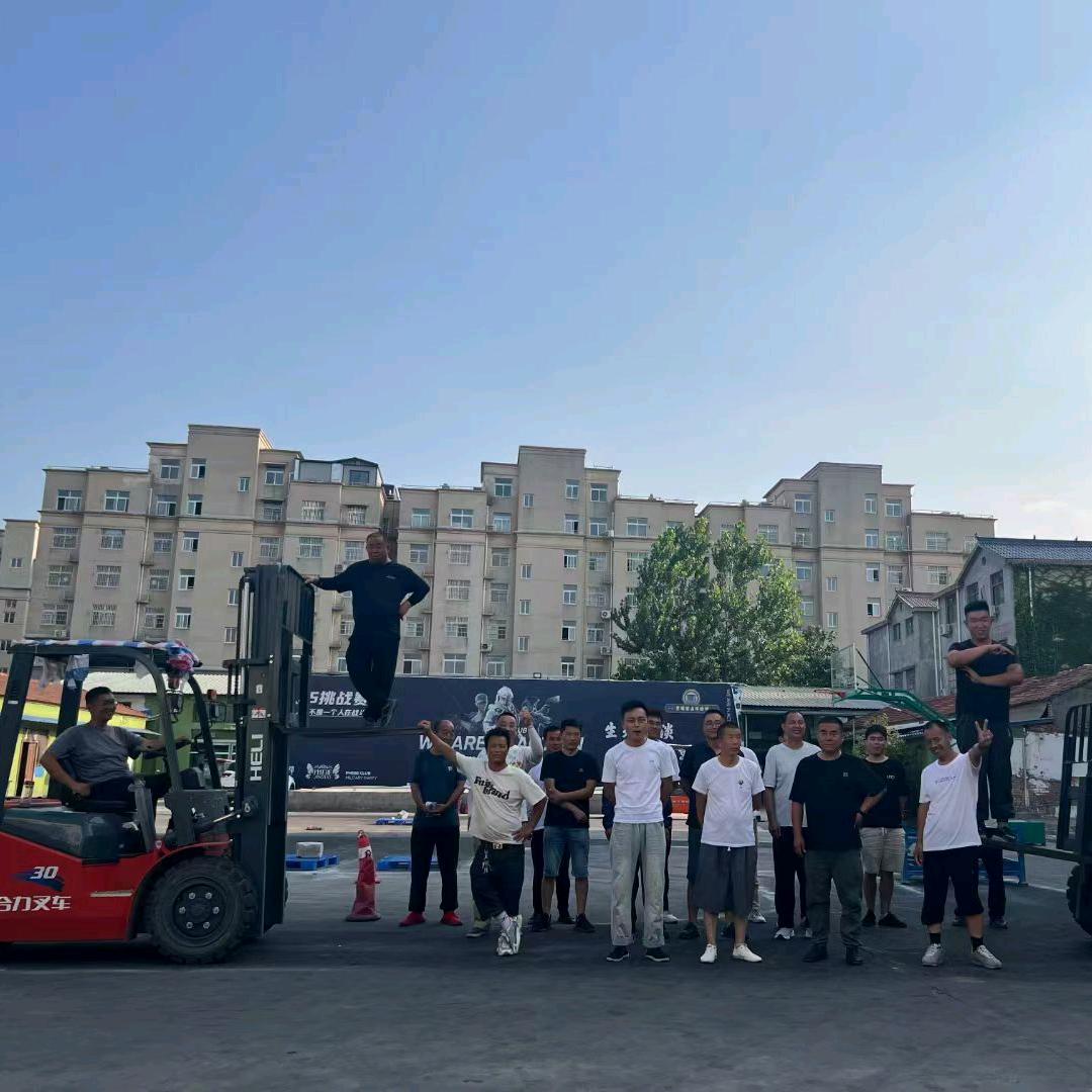 华钰职业培训学校-赵老师