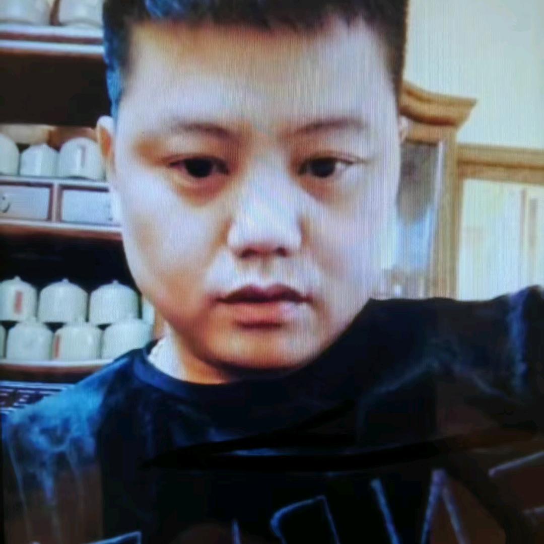 白小欠