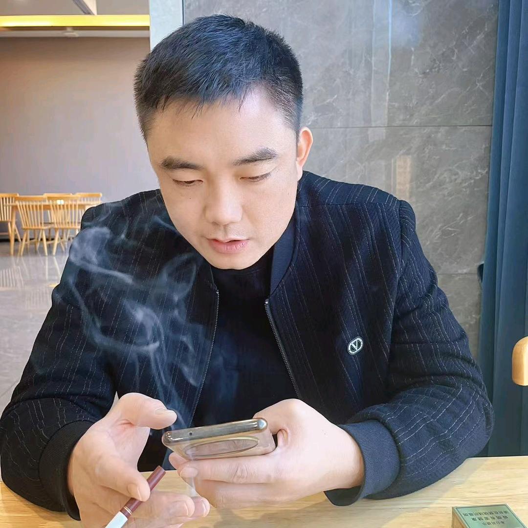 宏！
