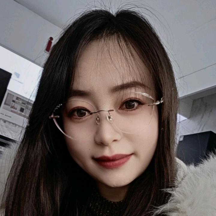霞霞🇨🇳🇨🇳