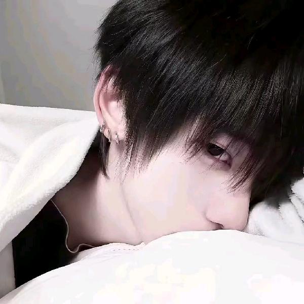 君小月