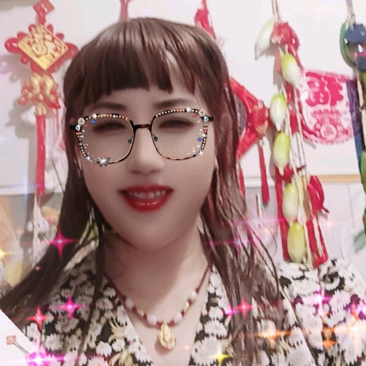 琼姐姐:中午11:30