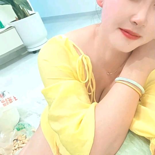 真诚点.