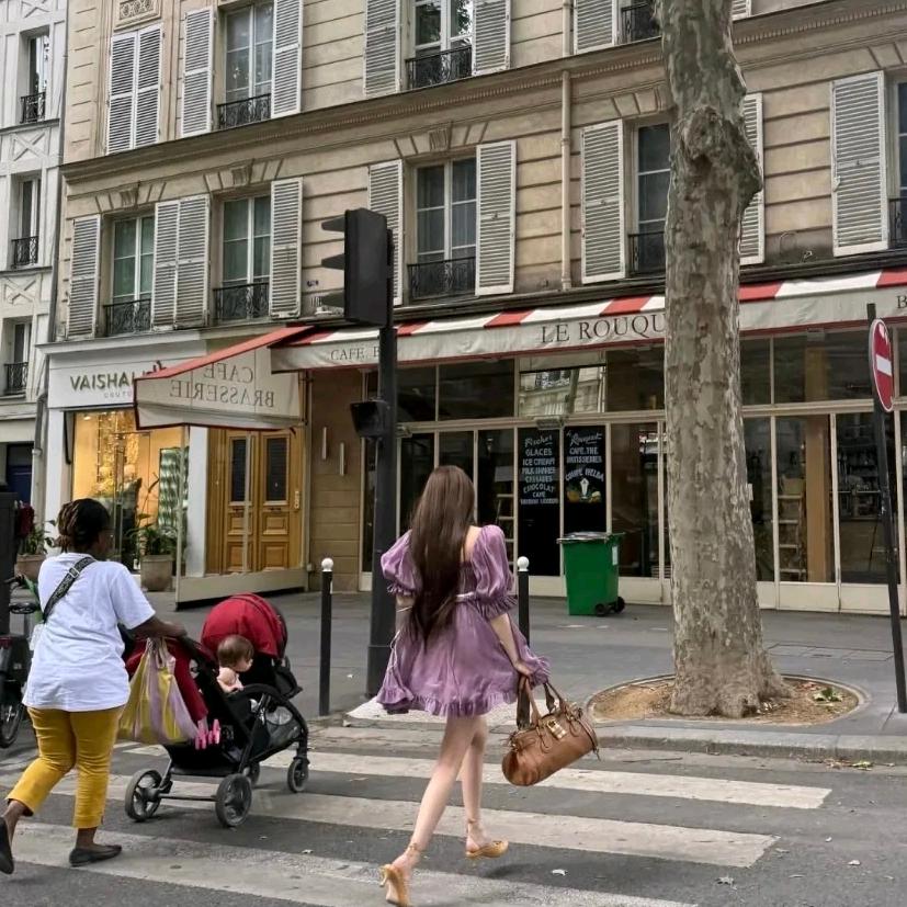 夜莺的第七根羽毛