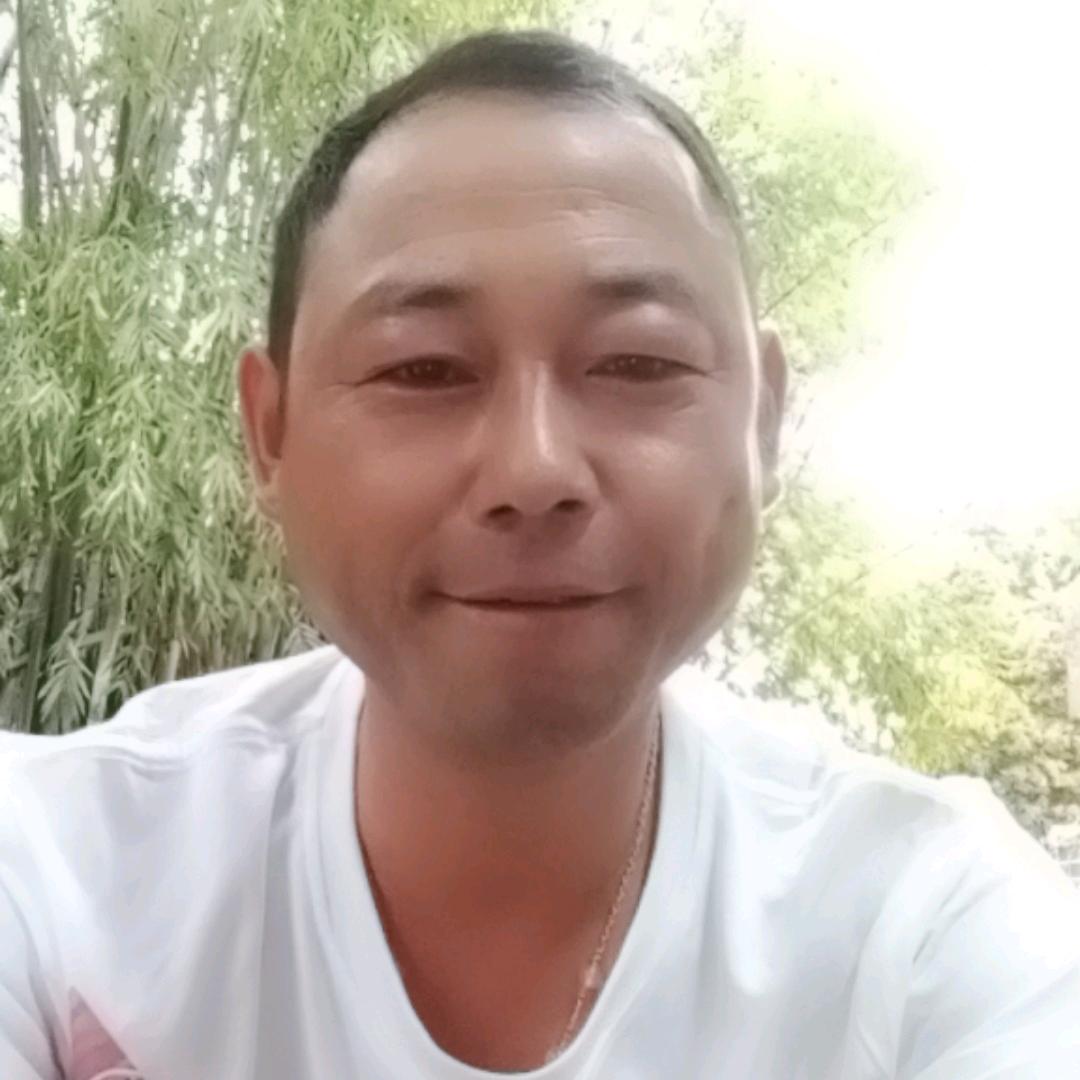 龚小明