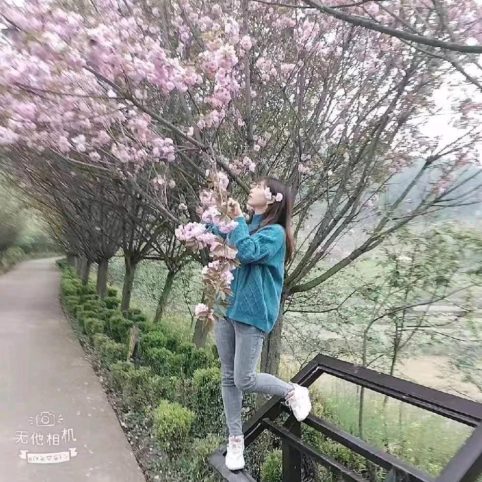 红红轻素栖花里美妆日化店