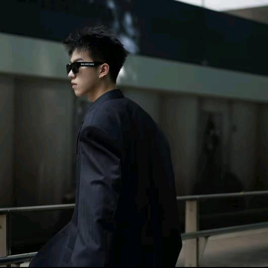 加仑（爆款穿搭）