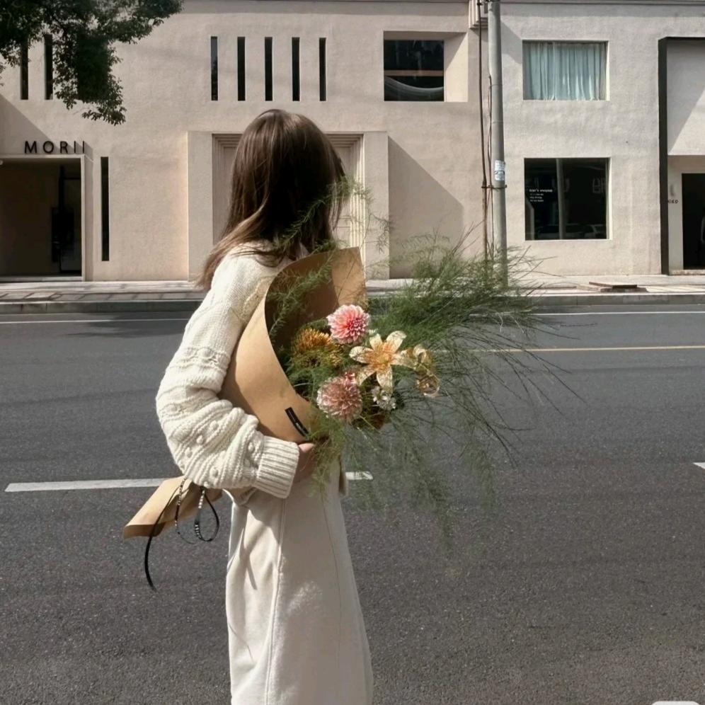 泉方南凯艳子吖