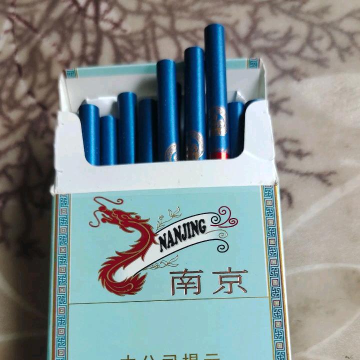 白天也懂夜的黑