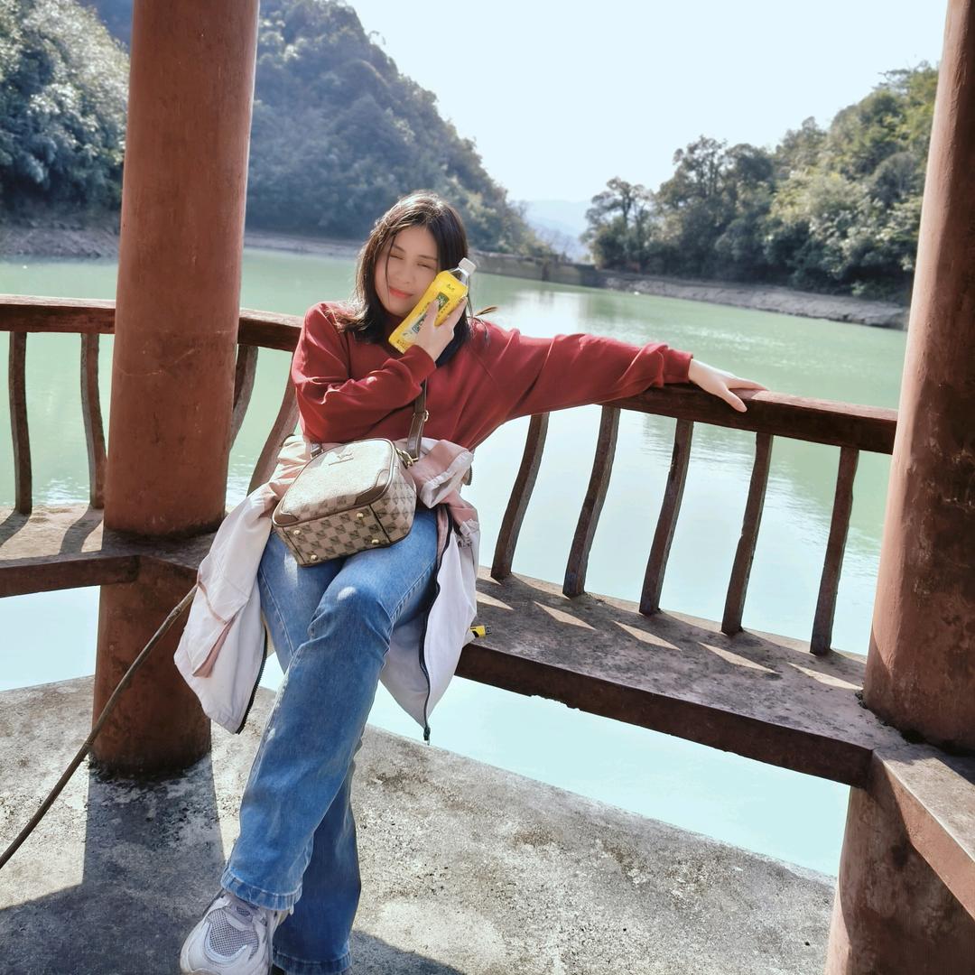 漂浮的叶子