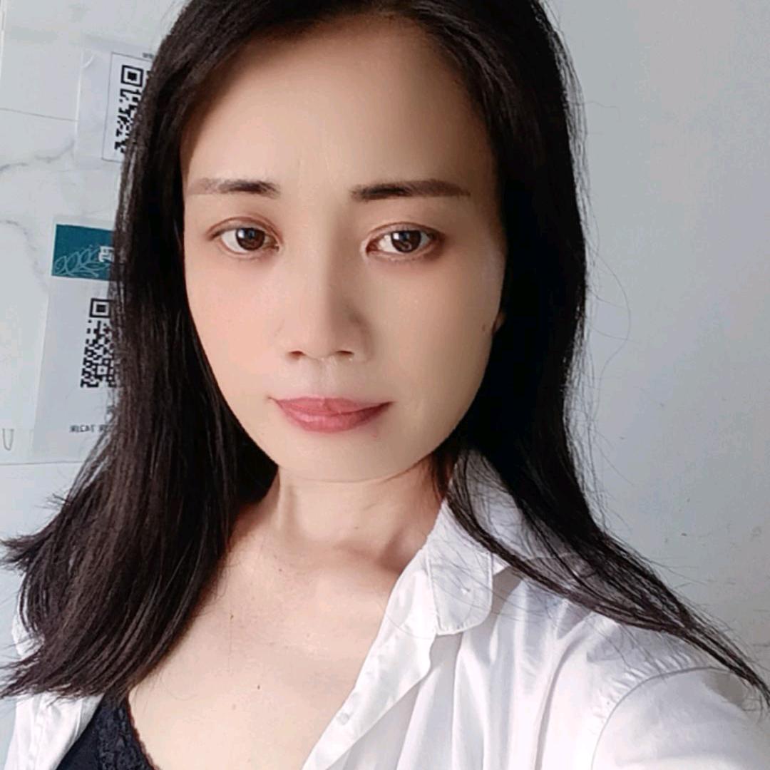 静静👑