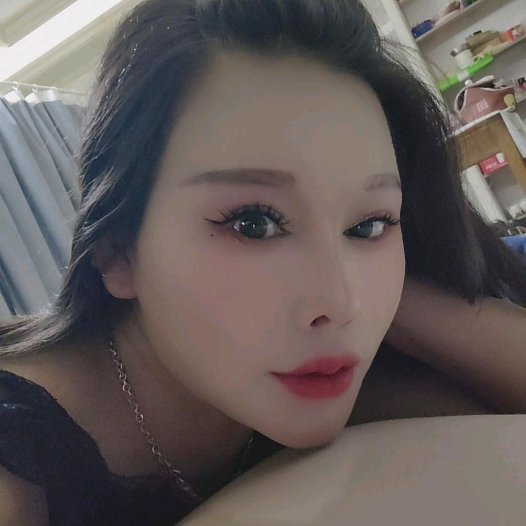 本人单身，余微