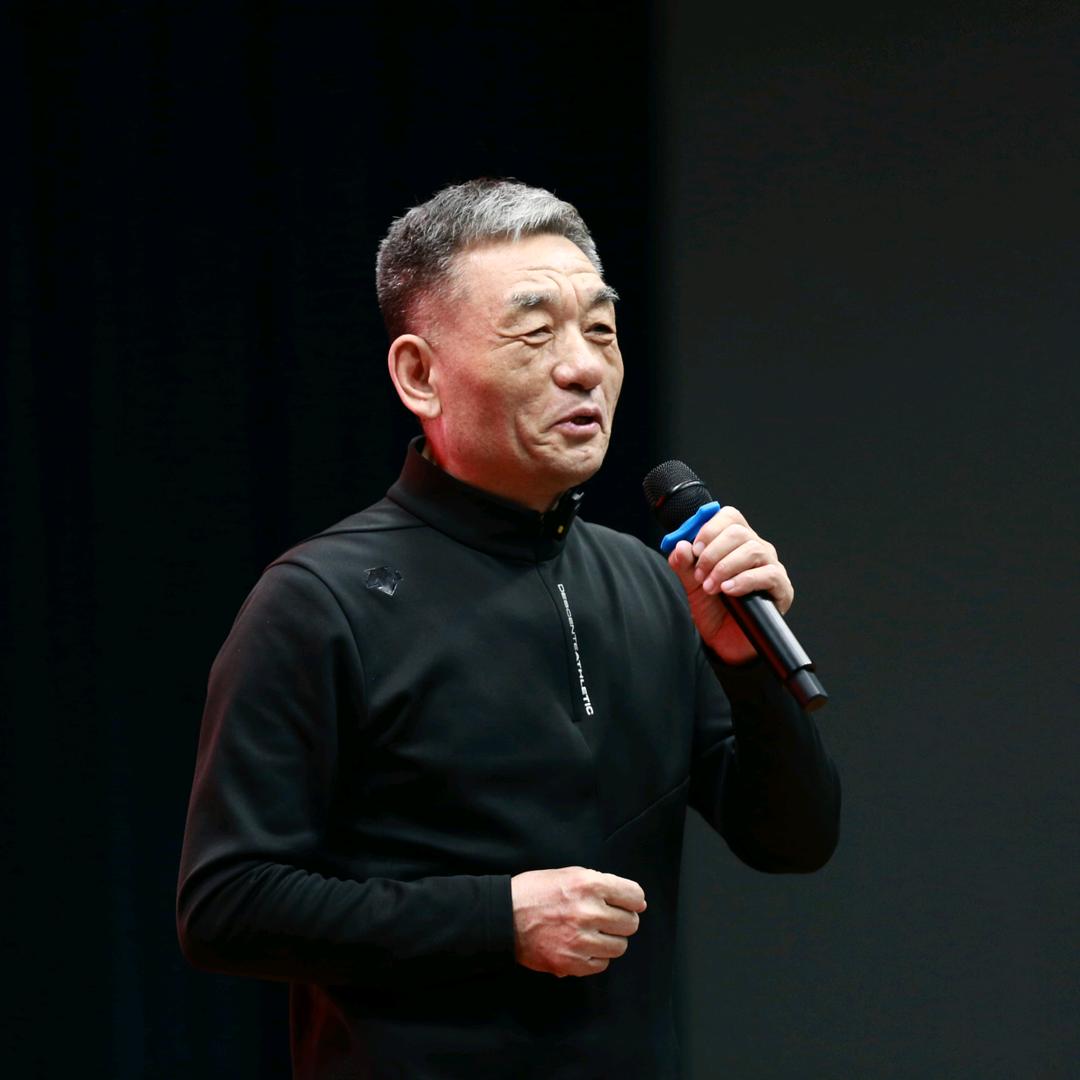 巨力姚军战