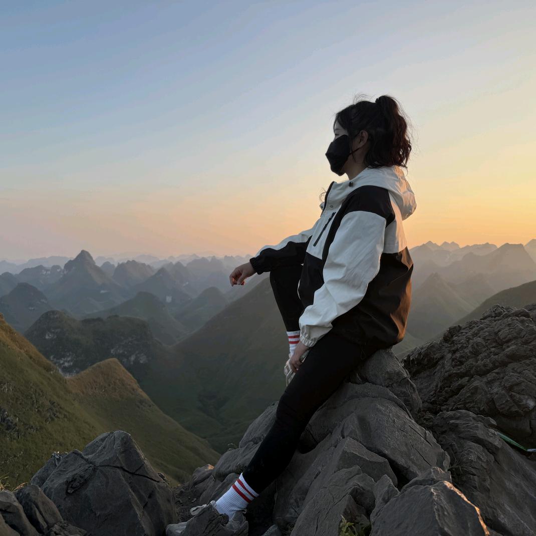 余姐姐《八零食堂》