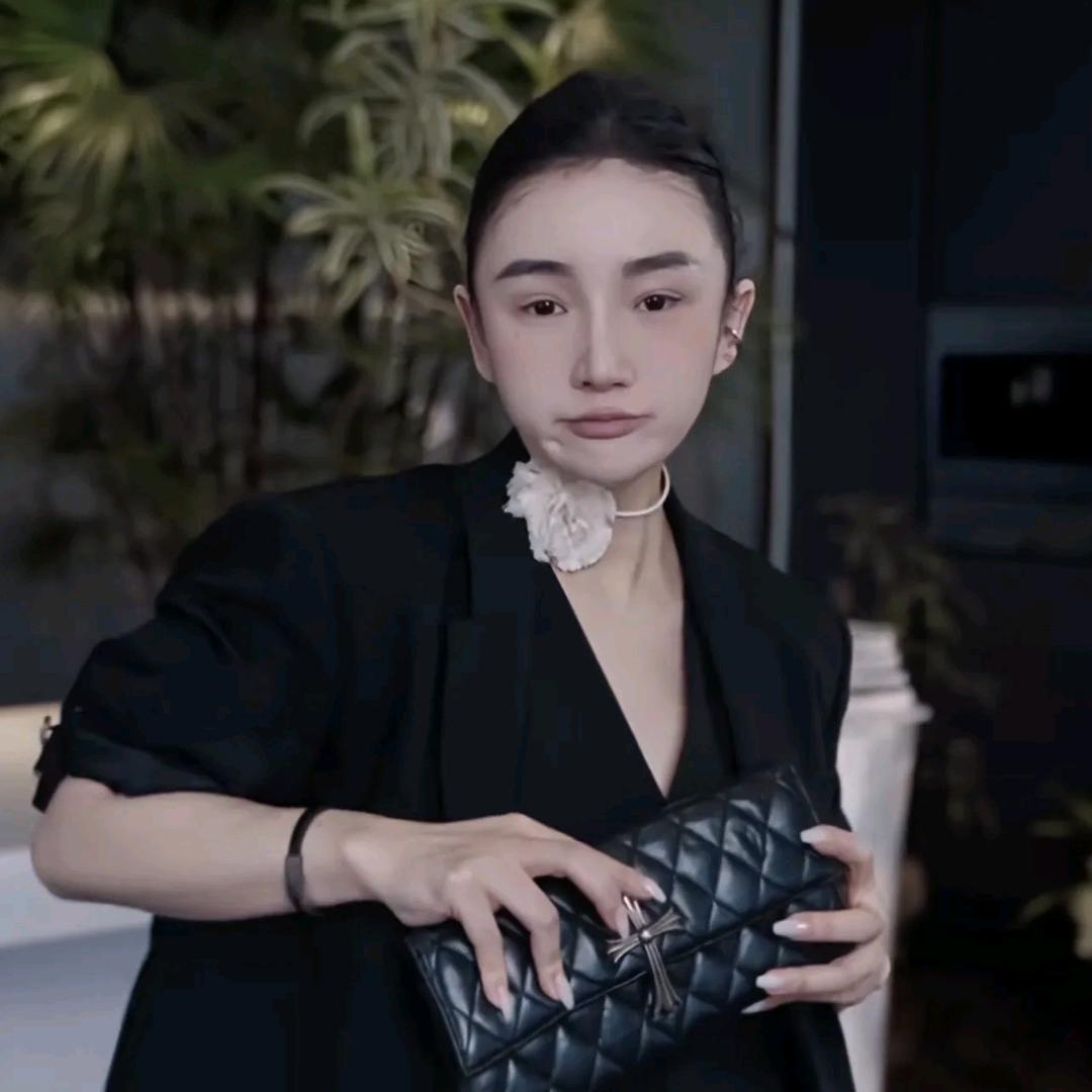 洛哥（高级穿搭）