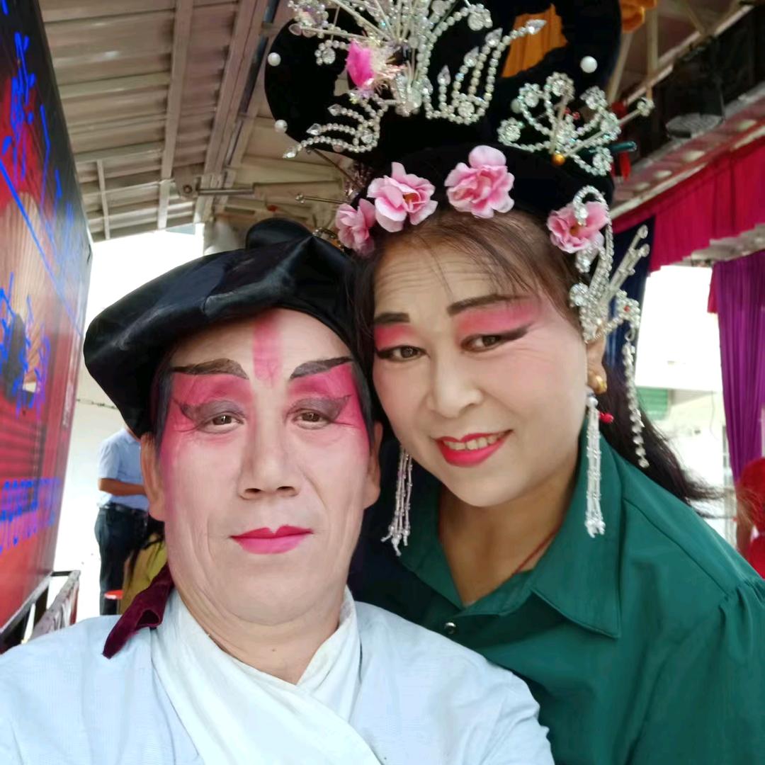 刘华爰戏