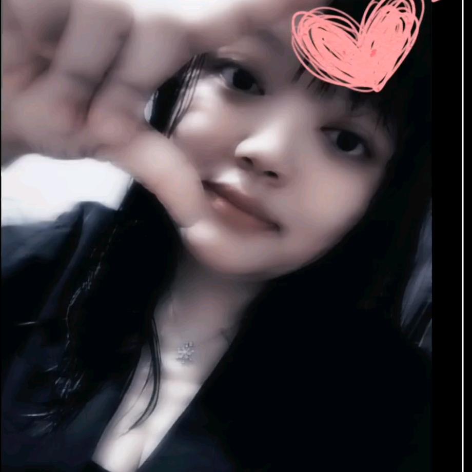 ℳ̶̶̶̶♡̶҉浅笑不语ℳᥫ