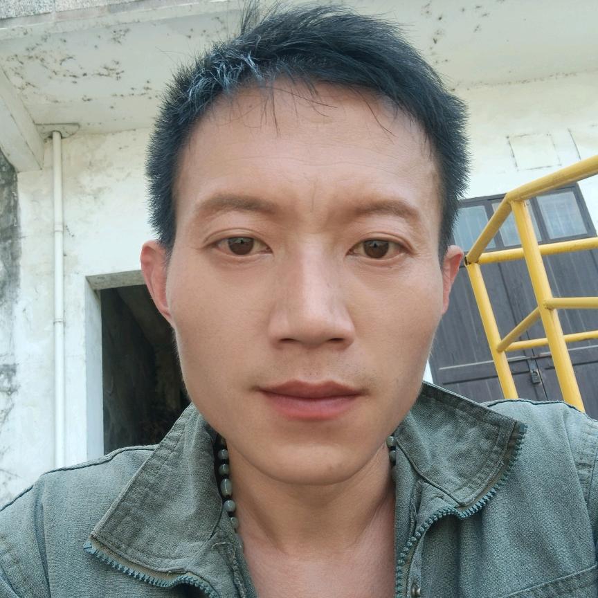 叼烟丶驱赶愁绪