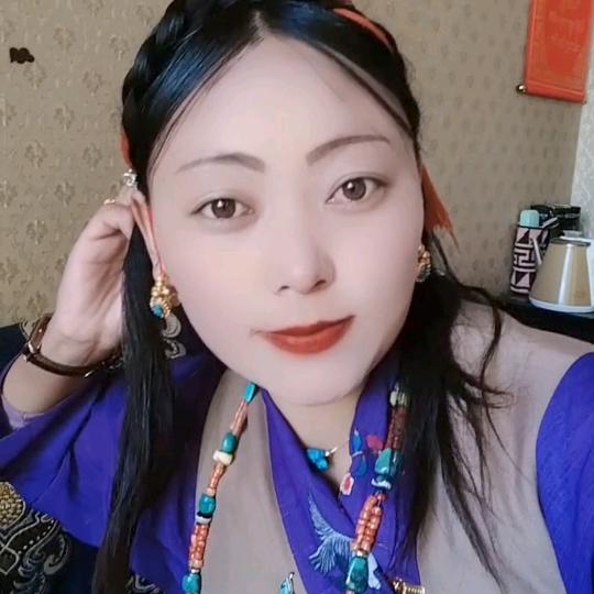 藏家央吉