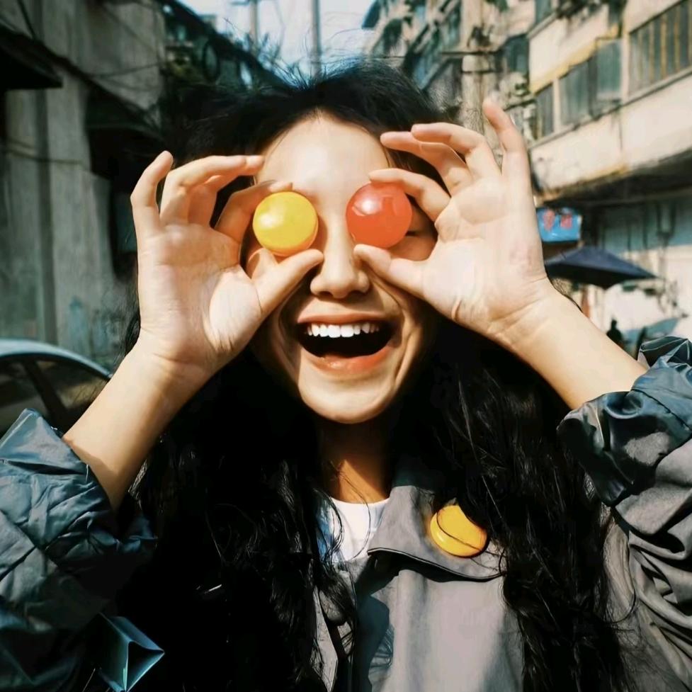 小何老师
