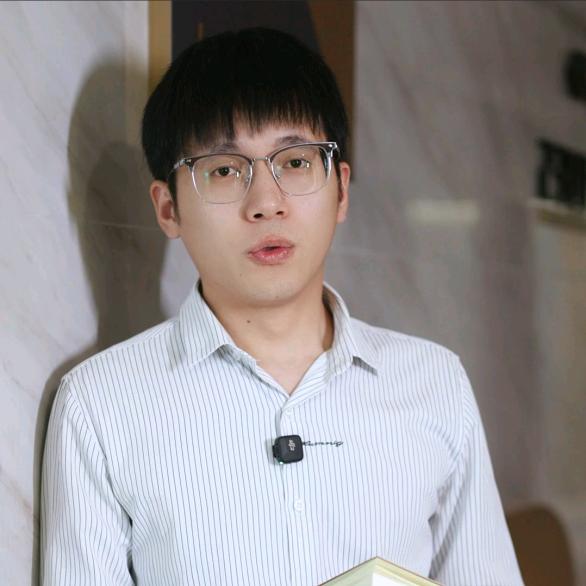义乌章冰讲金融