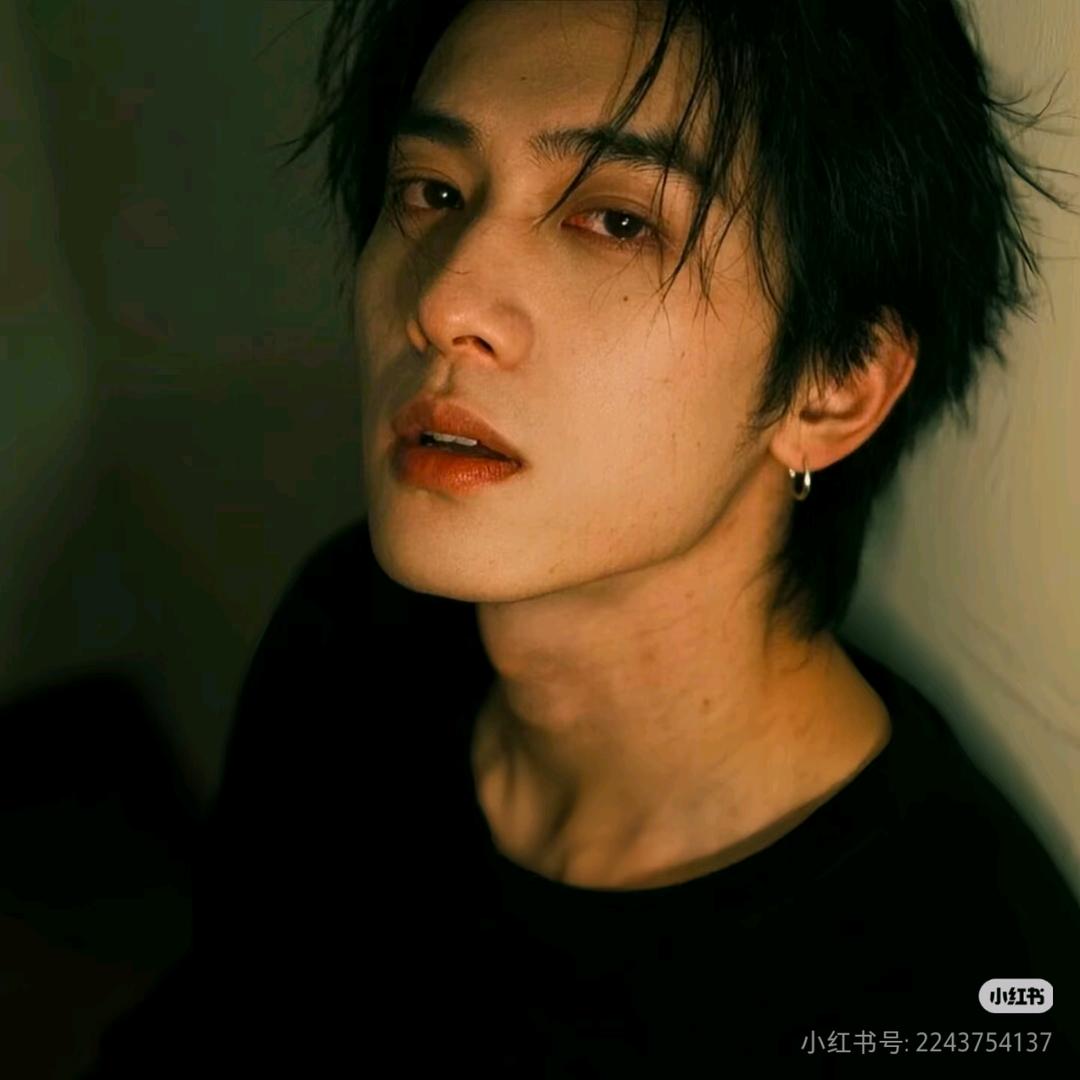 焱晨