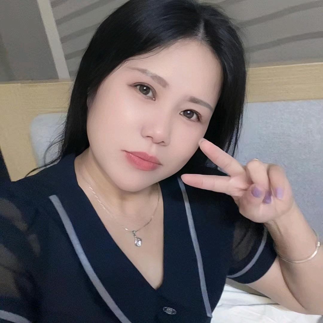 开心就好🎤周六周日晚上7.10开直播