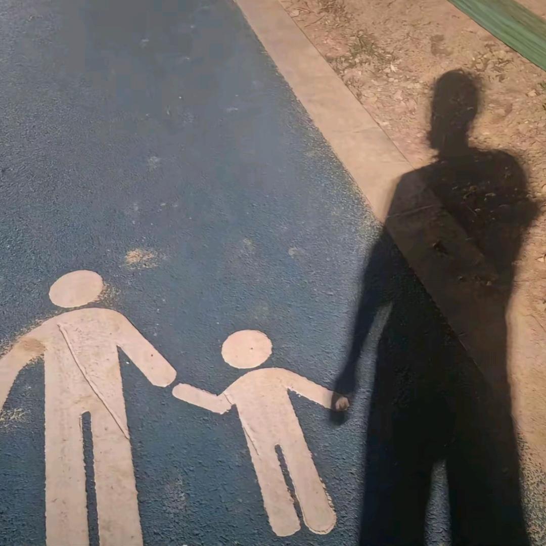 ༺乄㥐࿐
