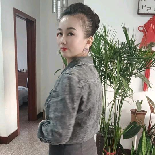 李厚燕