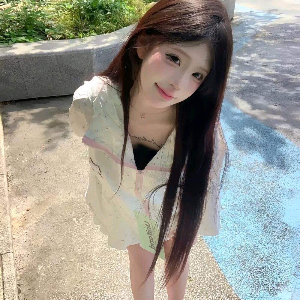 佰江廷有玫瑰花